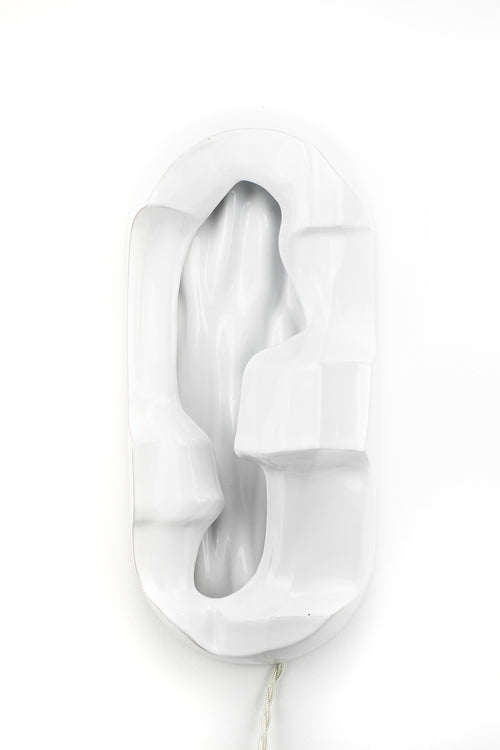 Applique Murale Design Alpe en céramique blanche Bouti